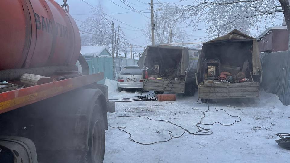 Авария на теплосетях оставила без отопления жителей частного сектора в Челябинске 