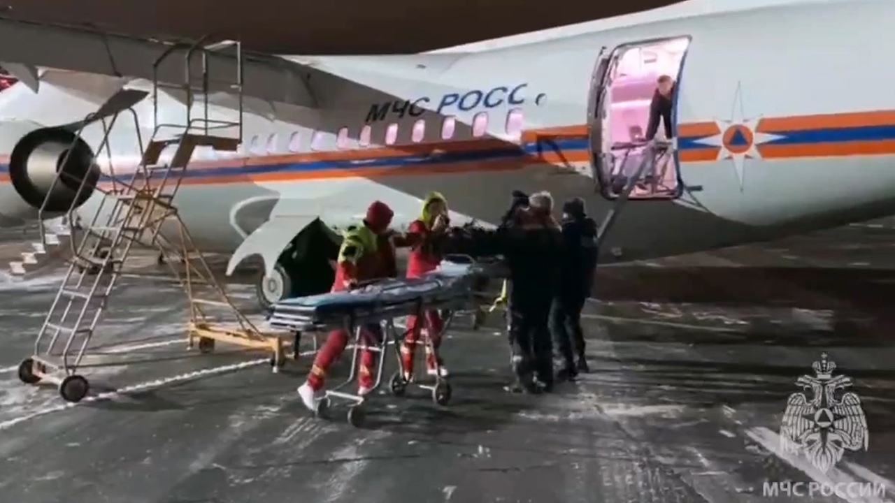 Борт МЧС доставил обожженного кипятком ребенка из Челябинска в Нижний Новгород