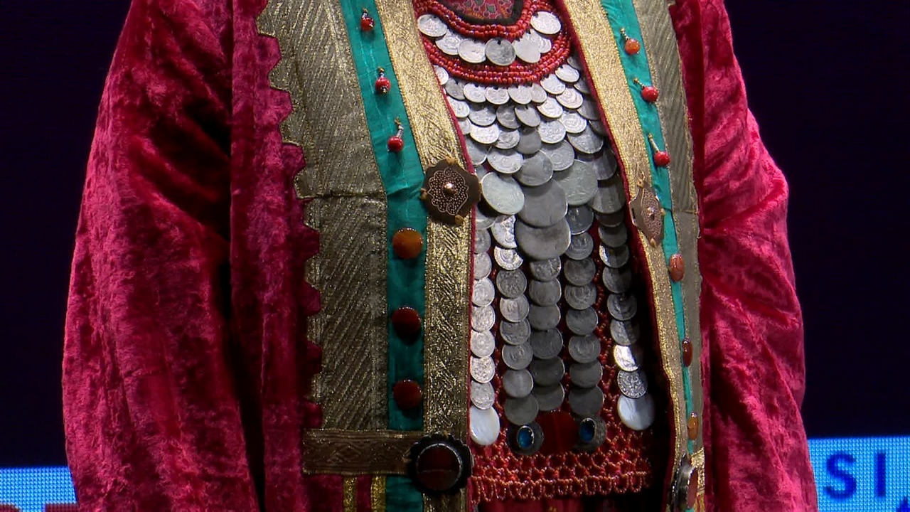 Традиционные костюмы невест Южного Урала показали в Челябинской области