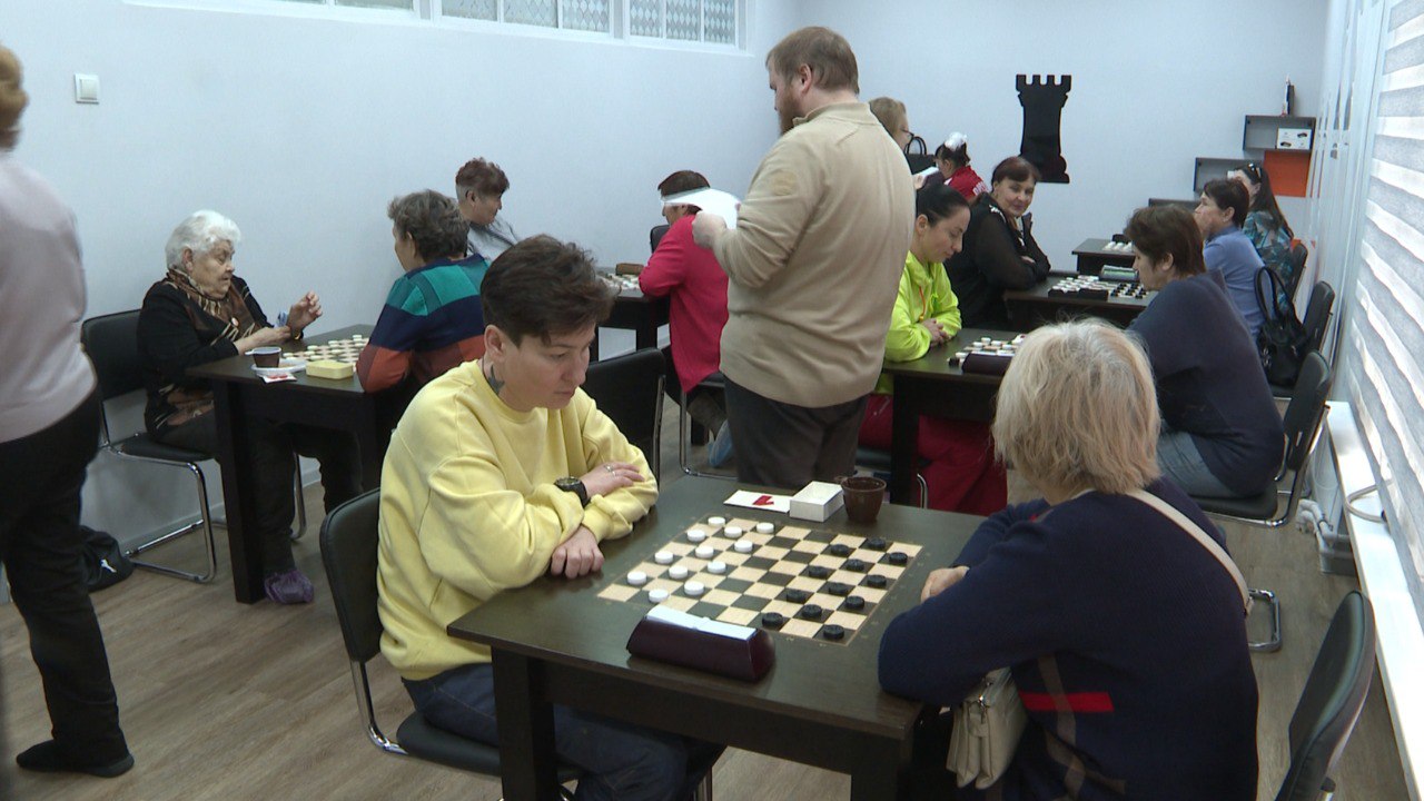 Турнир по шашкам для людей с ограниченными возможностями здоровья провели в Магнитогорске