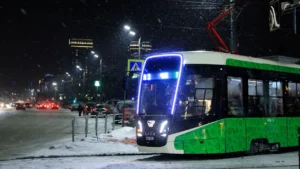 Общественный транспорт в Челябинске изменит расписание на новогодние праздники