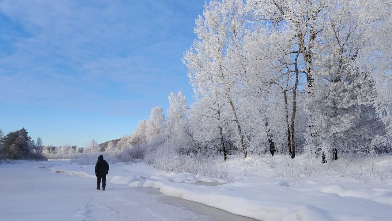 Бурная река в горах Челябинской области не замерзла даже в -40°C