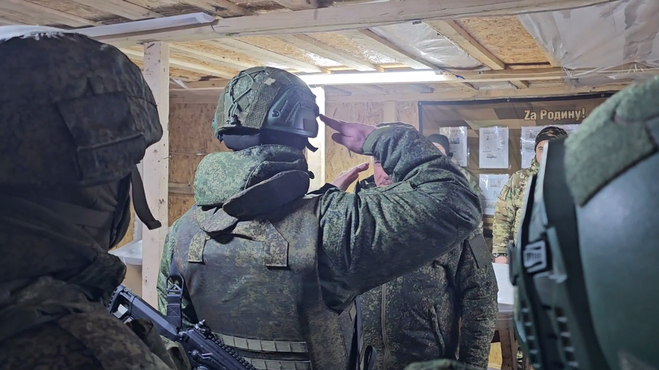 Танкистам Центрального военного округа вручили награды в зоне СВО