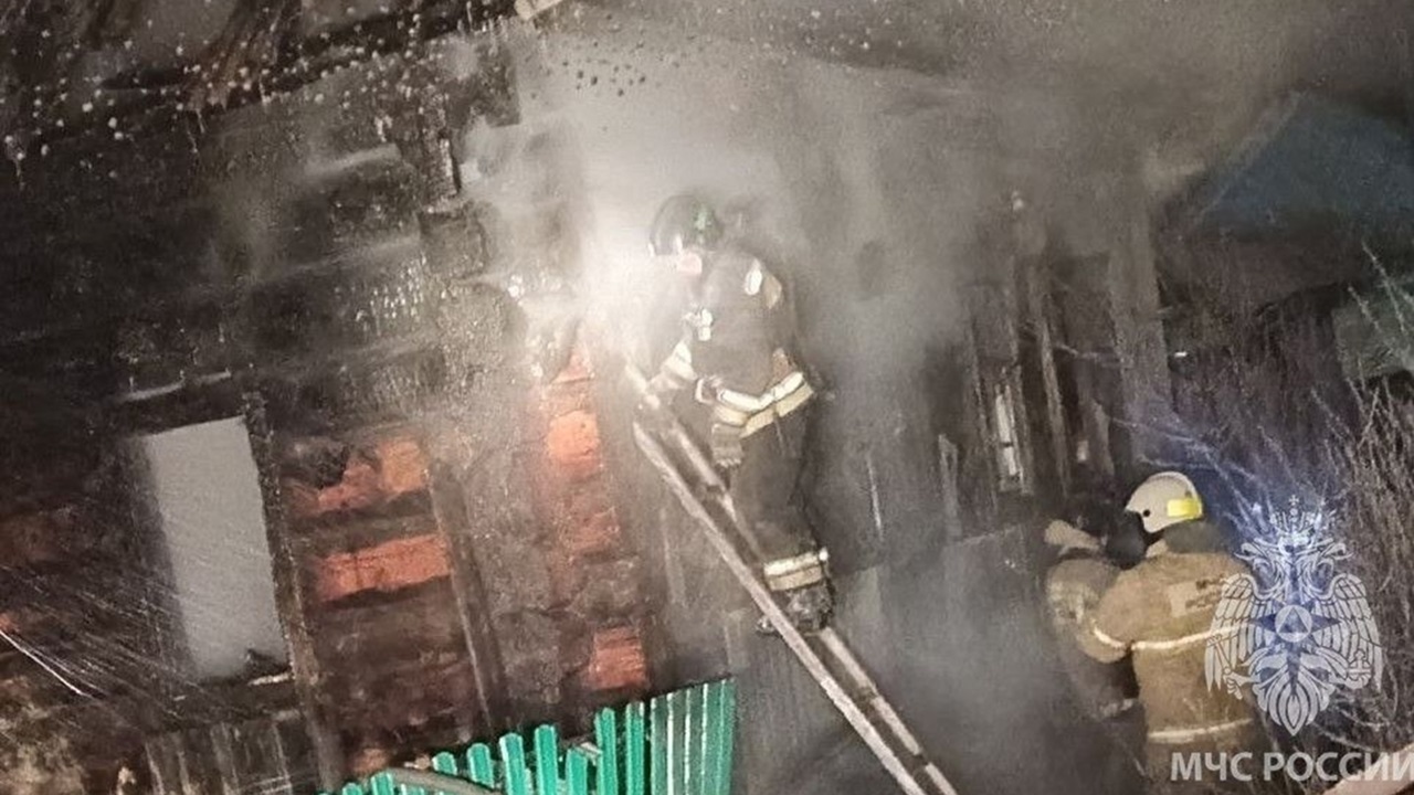 Двое мужчин погибли во время пожара в Челябинской области Двое мужчин погибли во время пожара в Челябинской области