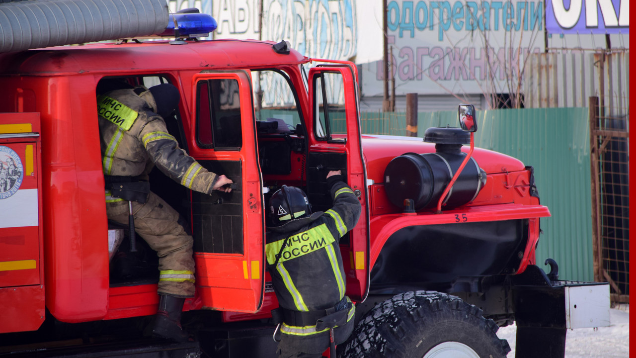 Три человека погибли в пожарах в первые дни 2024 года в Челябинской области 