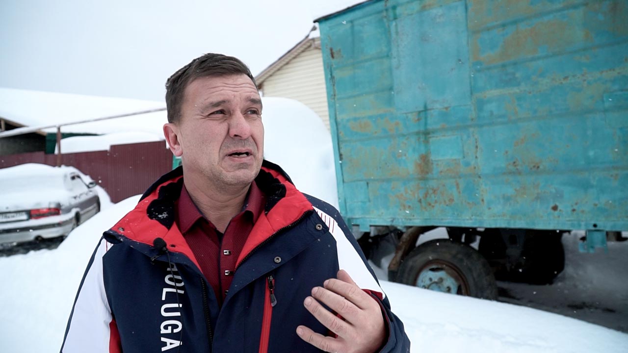 Ретро-автомобили и мебель: уникальную коллекцию собирает житель Челябинской области Ретро-автомобили и мебель: уникальную коллекцию собирает житель Челябинской области