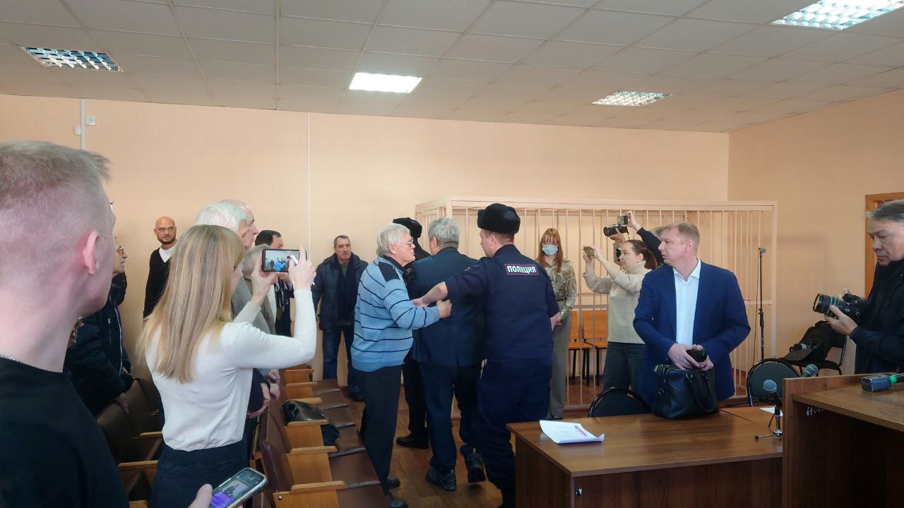 16 лет колонии: завершился суд над экс-главой ПФР Челябинской области