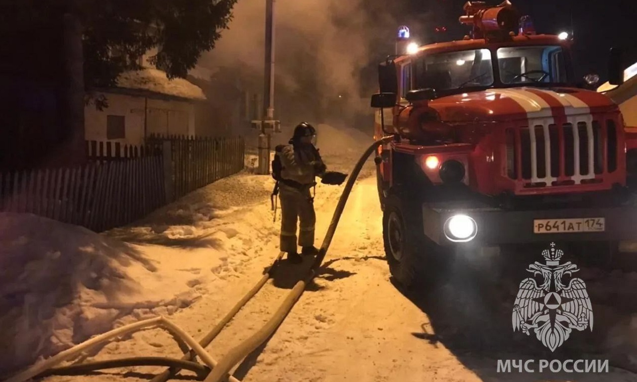 Пожилой мужчина погиб на пожаре в Челябинской области