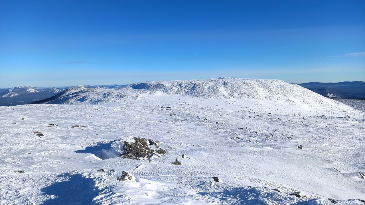 Родник с питьевой водой замерз из-за морозов в нацпарке "Таганай"