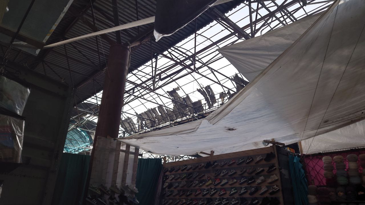 Рынок "Восточный город" в Челябинске возвращается к работе после пожара