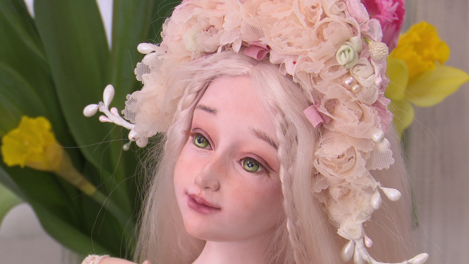 Как живые: инженер из Копейска делает уникальных кукол из пластика