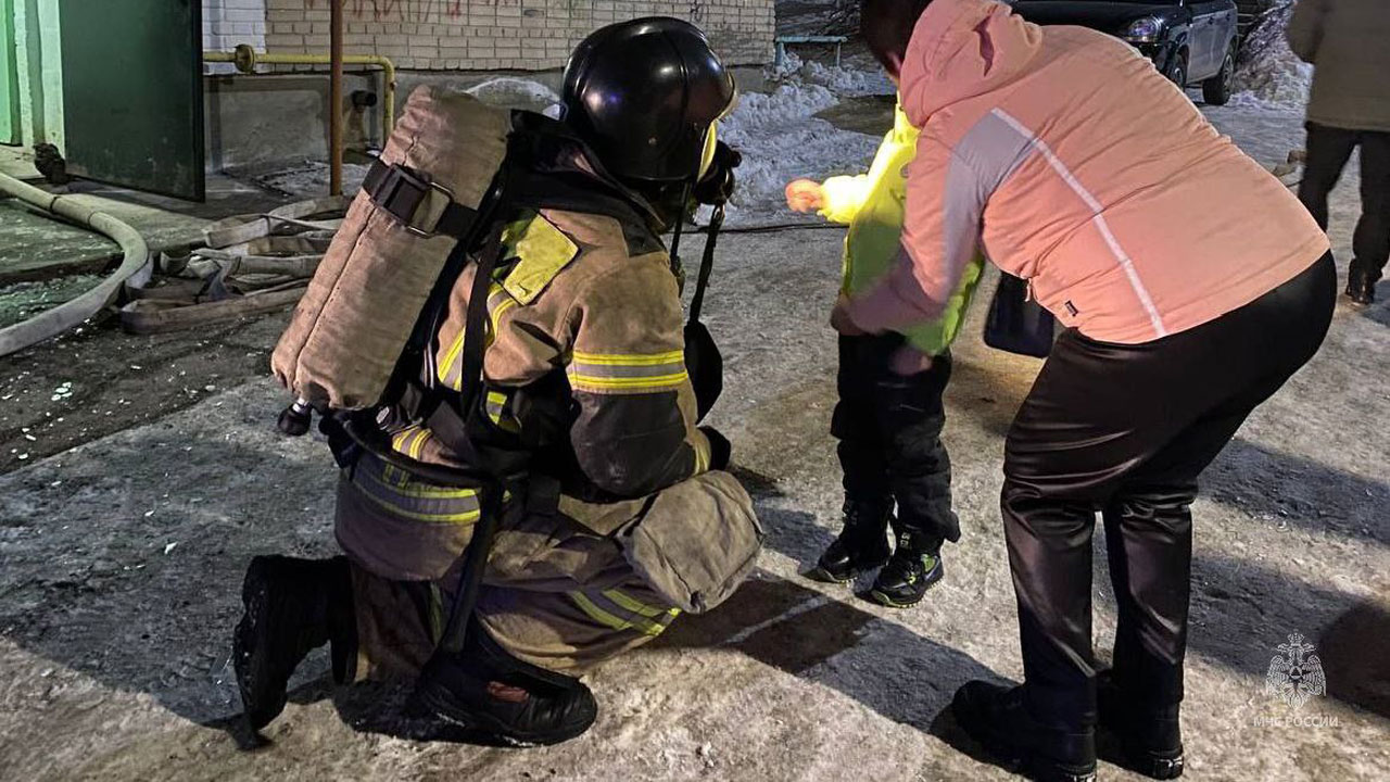 Пенсионерка погибла при пожаре в жилом доме в Челябинской области