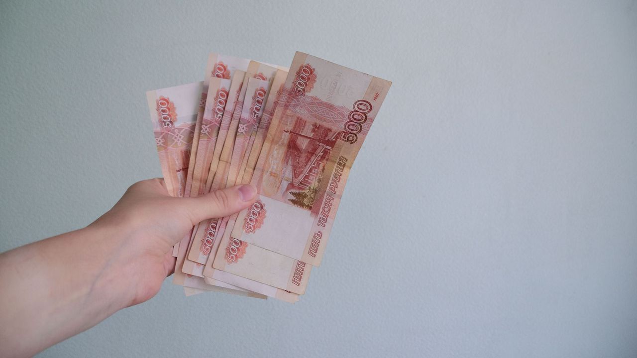 В Челябинской области женщина оформила кредит на 200 тысяч, доверившись мошенникам