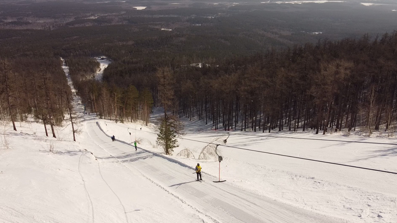 Лыжи и термальный курорт: в Челябинской области запустили необычный тур