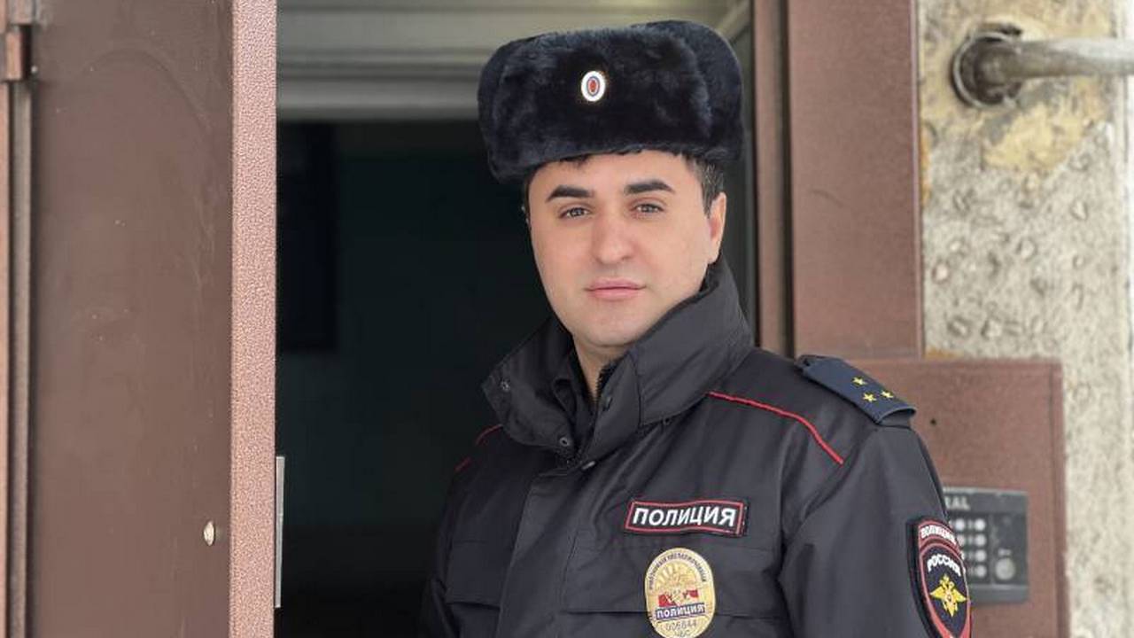 В Магнитогорске полицейский спасает домашних животных и ищет им новых хозяев В Магнитогорске полицейский спасает домашних животных и ищет им новых хозяев