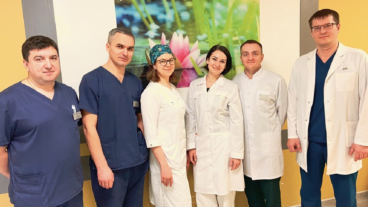 В Челябинске у жителя Новосибирска удалили опухоль почки, вросшую в другие органы