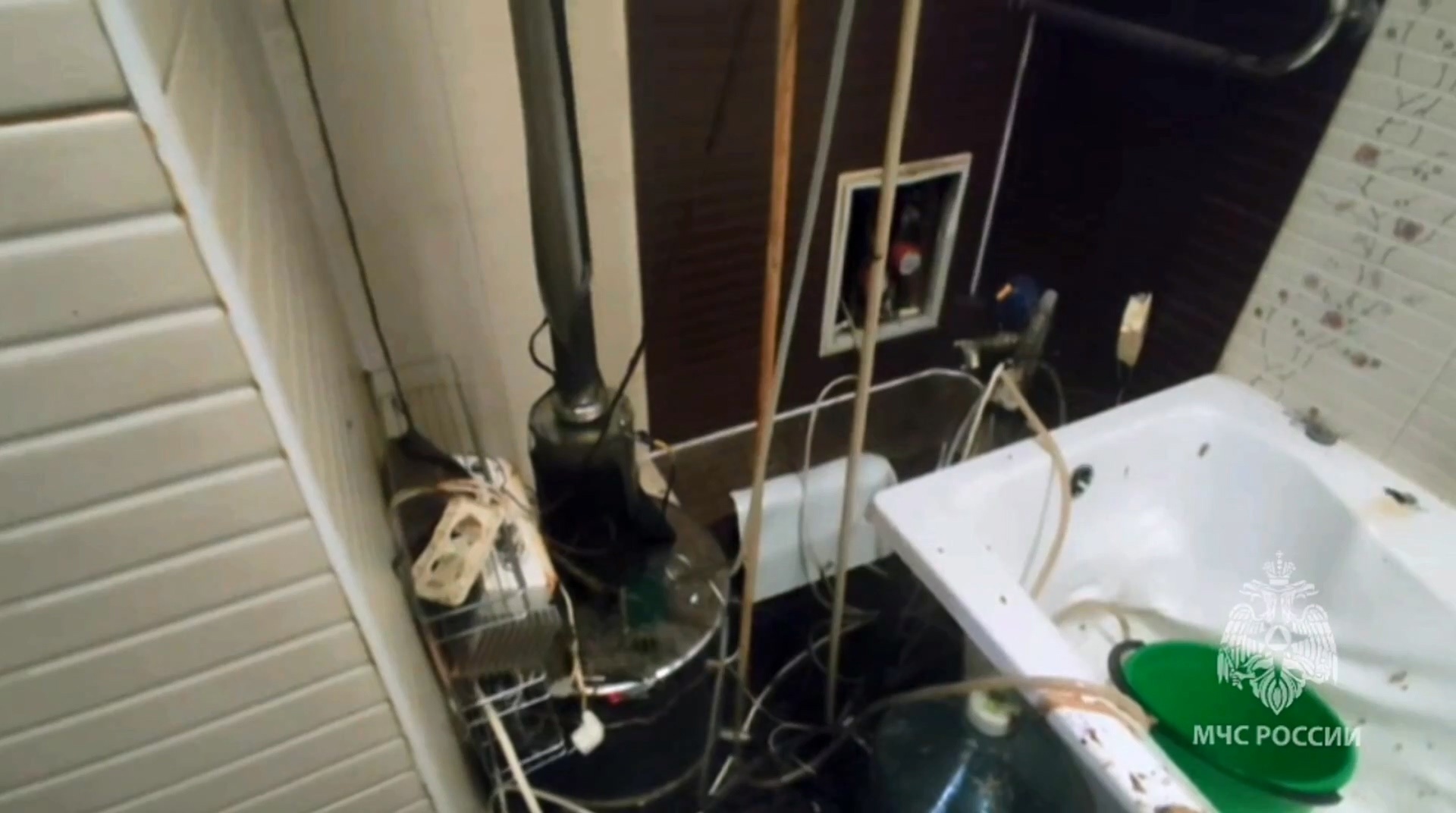 Пострадавший при взрыве самогонного аппарата студент из Челябинска умер