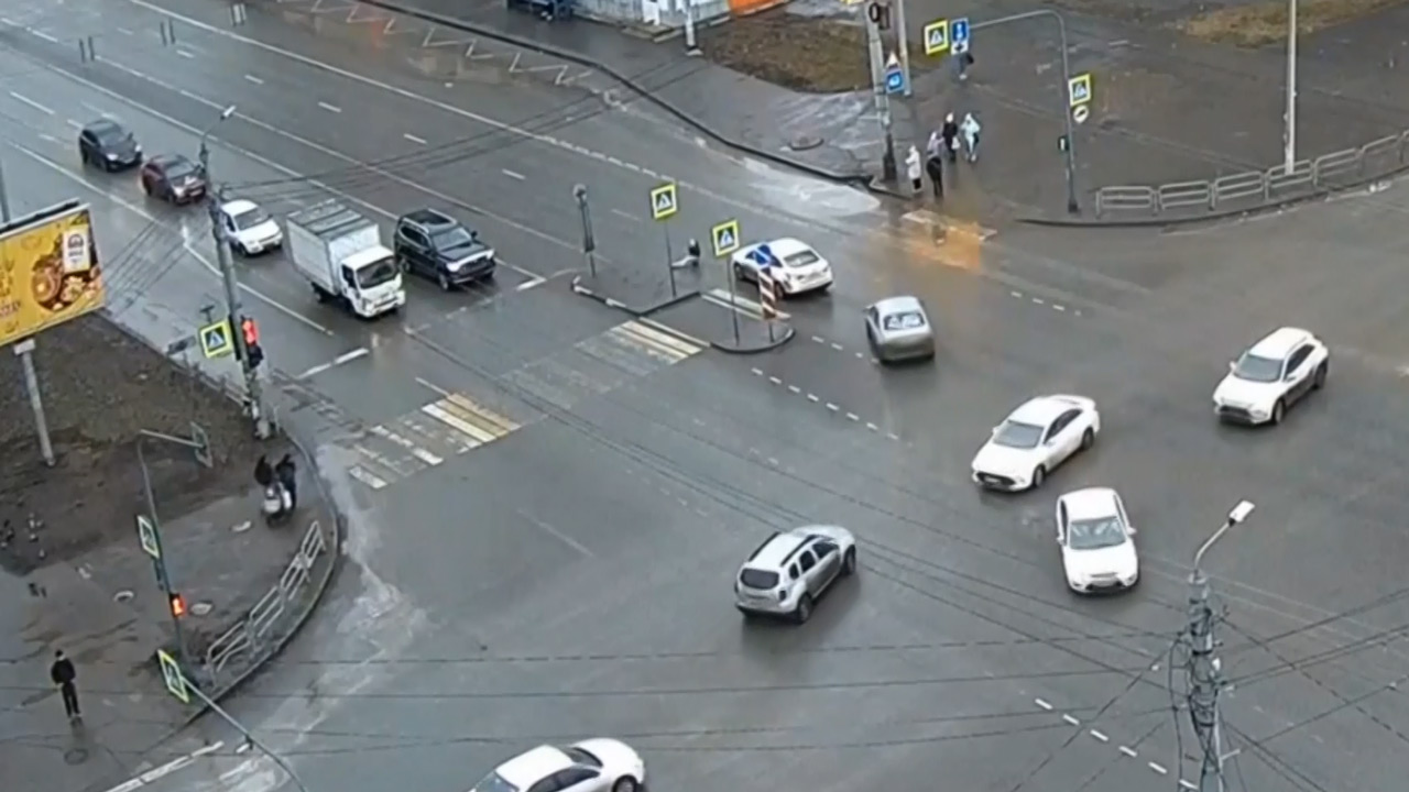 Автомобиль сбил пешехода на северо-западе Челябинска