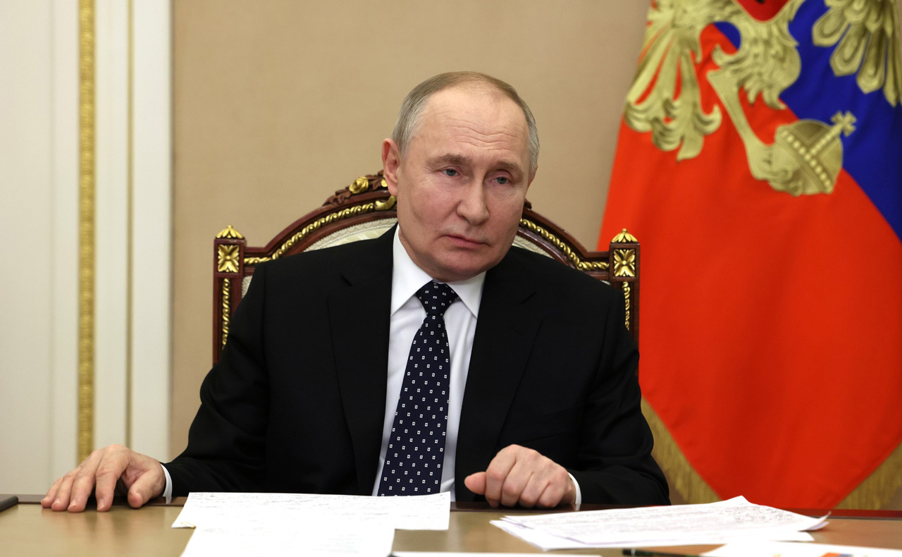 Владимир Путин поручил подготовить предложения по развитию Миасса