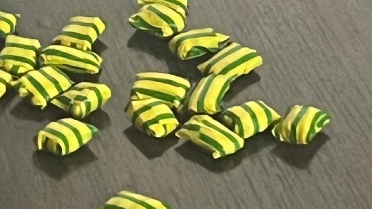 У жительницы Копейска изъяли 400 граммов синтетических наркотиков У жительницы Копейска изъяли 400 граммов синтетических наркотиков