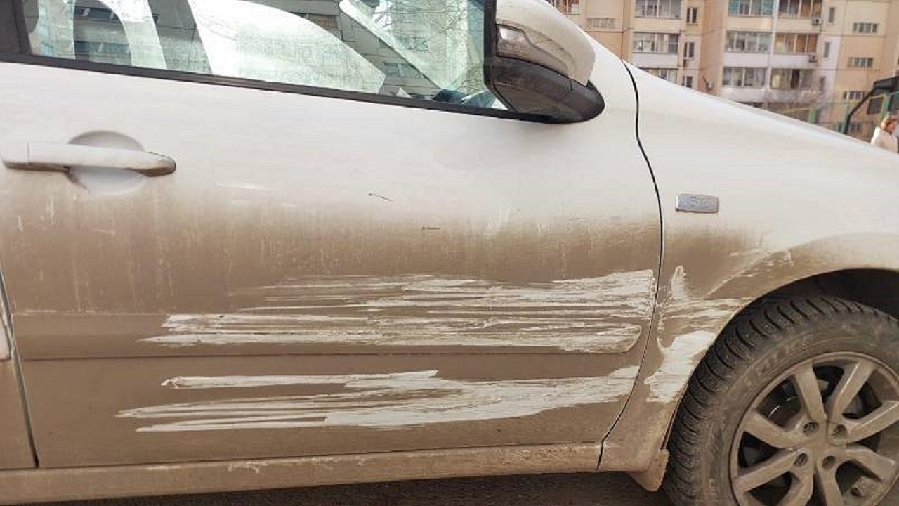 Нетрезвая жительница Магнитогорска угнала автомобиль своего деда и попала в ДТП Нетрезвая жительница Магнитогорска угнала автомобиль своего деда и попала в ДТП