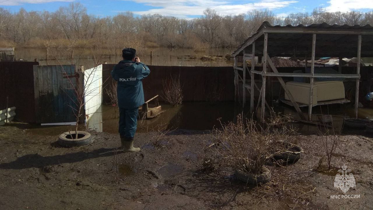 На юге Челябинской области стабилизируется ситуация с паводком 