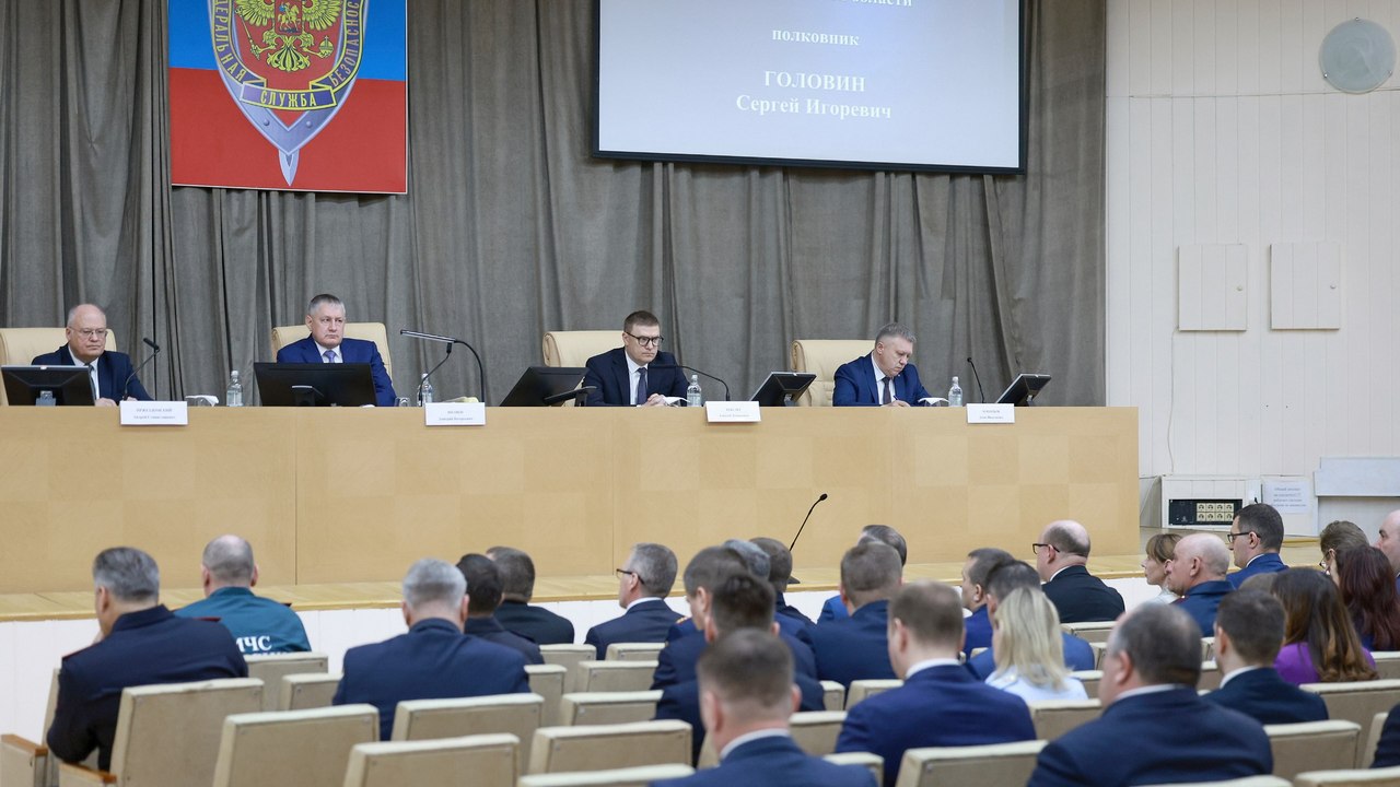 Систему противодействия терроризму и экстремизму выстраивают в Челябинской области Систему противодействия терроризму и экстремизму выстраивают в Челябинской области