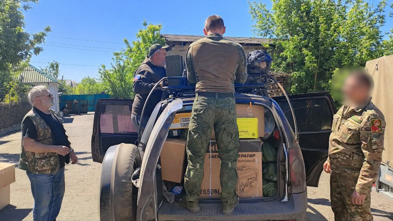 Волонтеры из Челябинской области доставили гуманитарную помощь участникам СВО