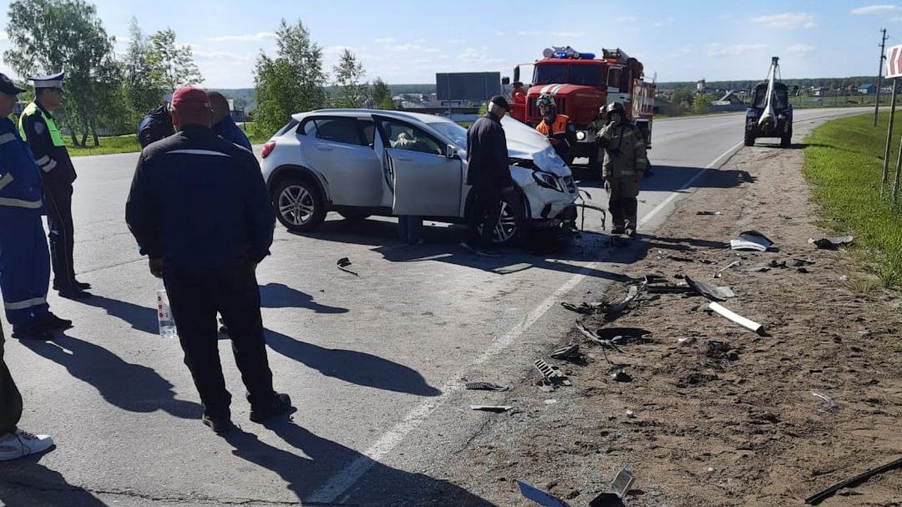 В ДТП под Челябинском водителя зажало в автомобиле: мужчина умер в больнице В ДТП под Челябинском водителя зажало в автомобиле: мужчина умер в больнице