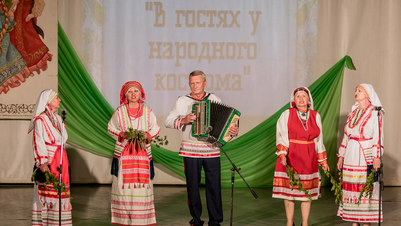 Фестиваль традиционных костюмов пройдет в Челябинской области Фестиваль традиционных костюмов пройдет в Челябинской области