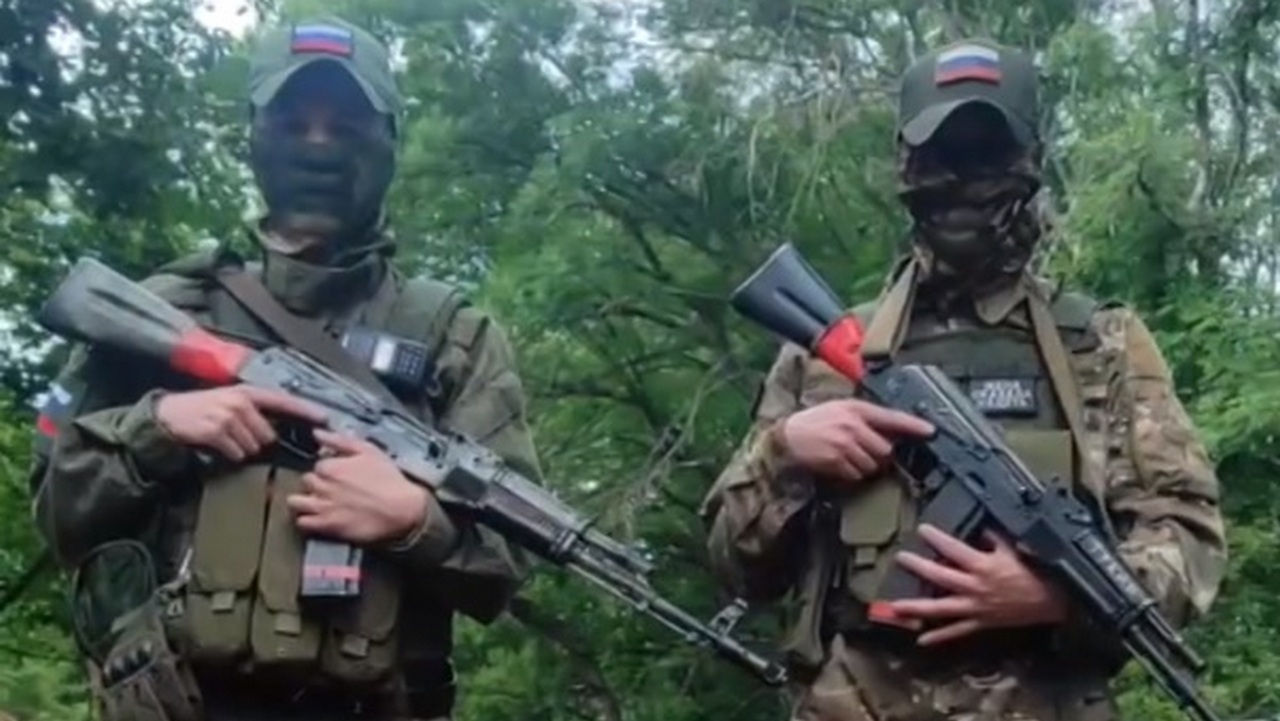 Бойцы СВО записали видео с благодарностями для южноуральских волонтеров Бойцы СВО записали видео с благодарностями для южноуральских волонтеров