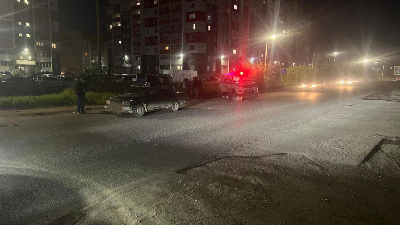 Автомобиль насмерть сбил пешехода в Челябинской области Автомобиль насмерть сбил пешехода в Челябинской области