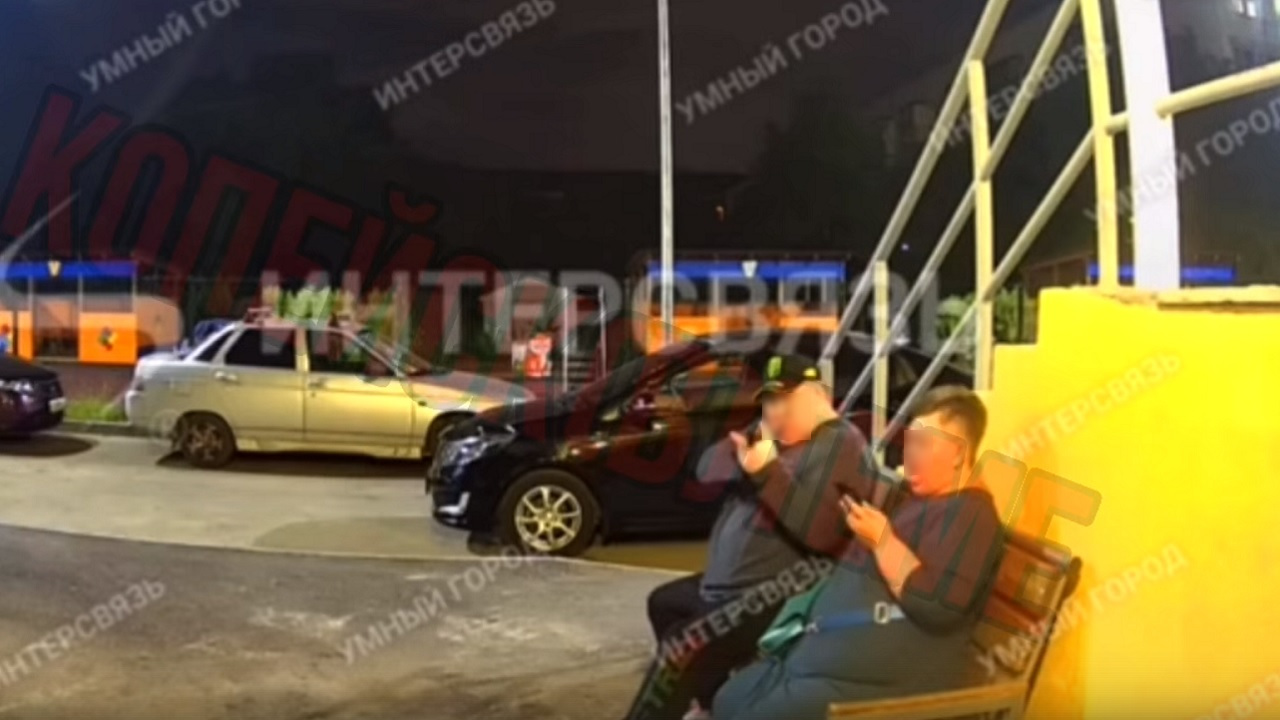 В Копейске задержали мужчину, устроившего стрельбу во дворе В Копейске задержали мужчину, устроившего стрельбу во дворе