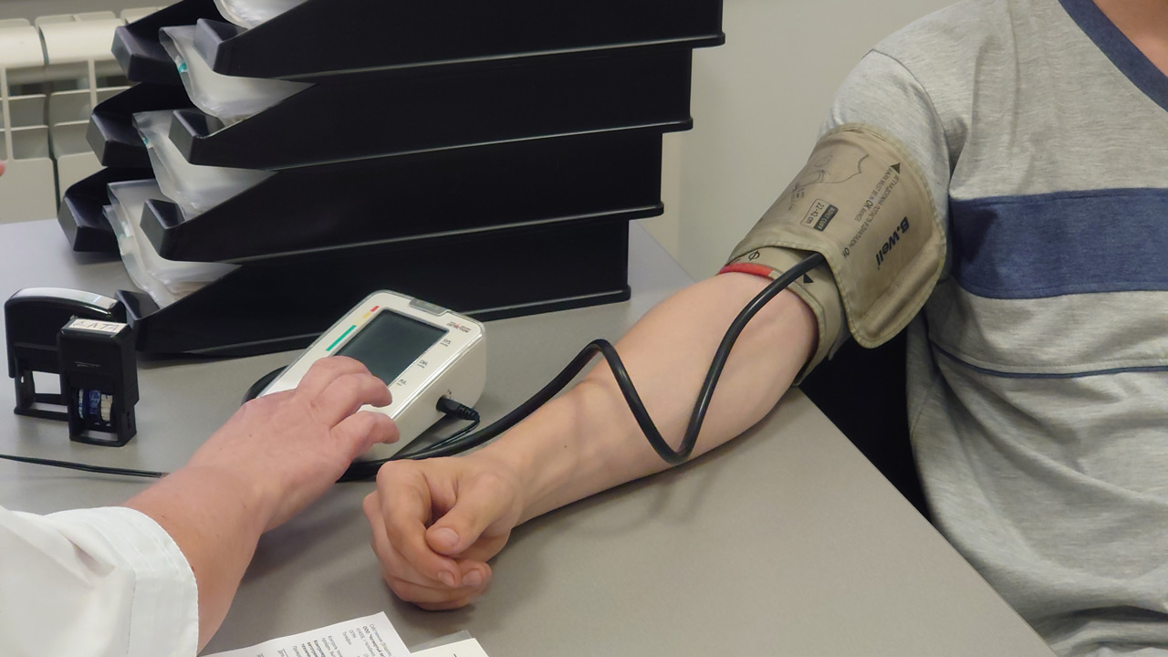 Как зарабатывают и чем рискуют частные перевозчики: сюжет ГТРК "Южный Урал"