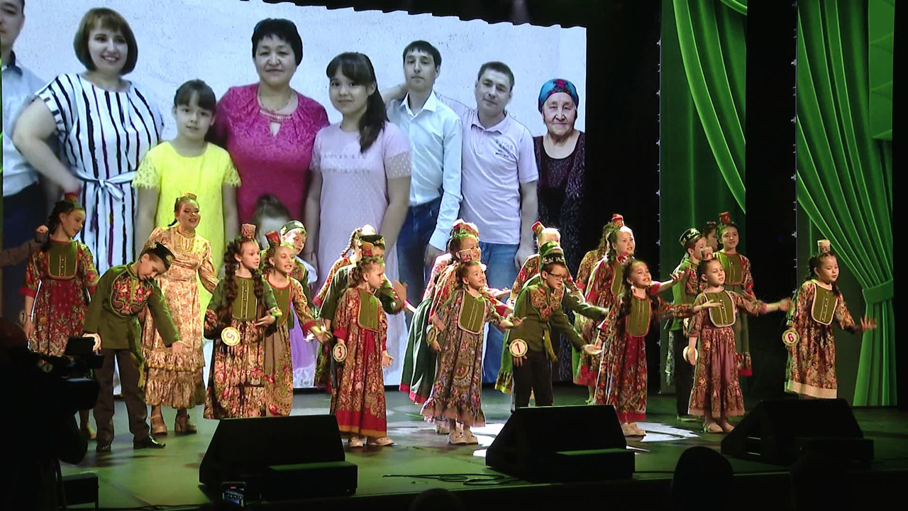 Традиции и обычаи: в Челябинске провели финал конкурса "Татарочка"