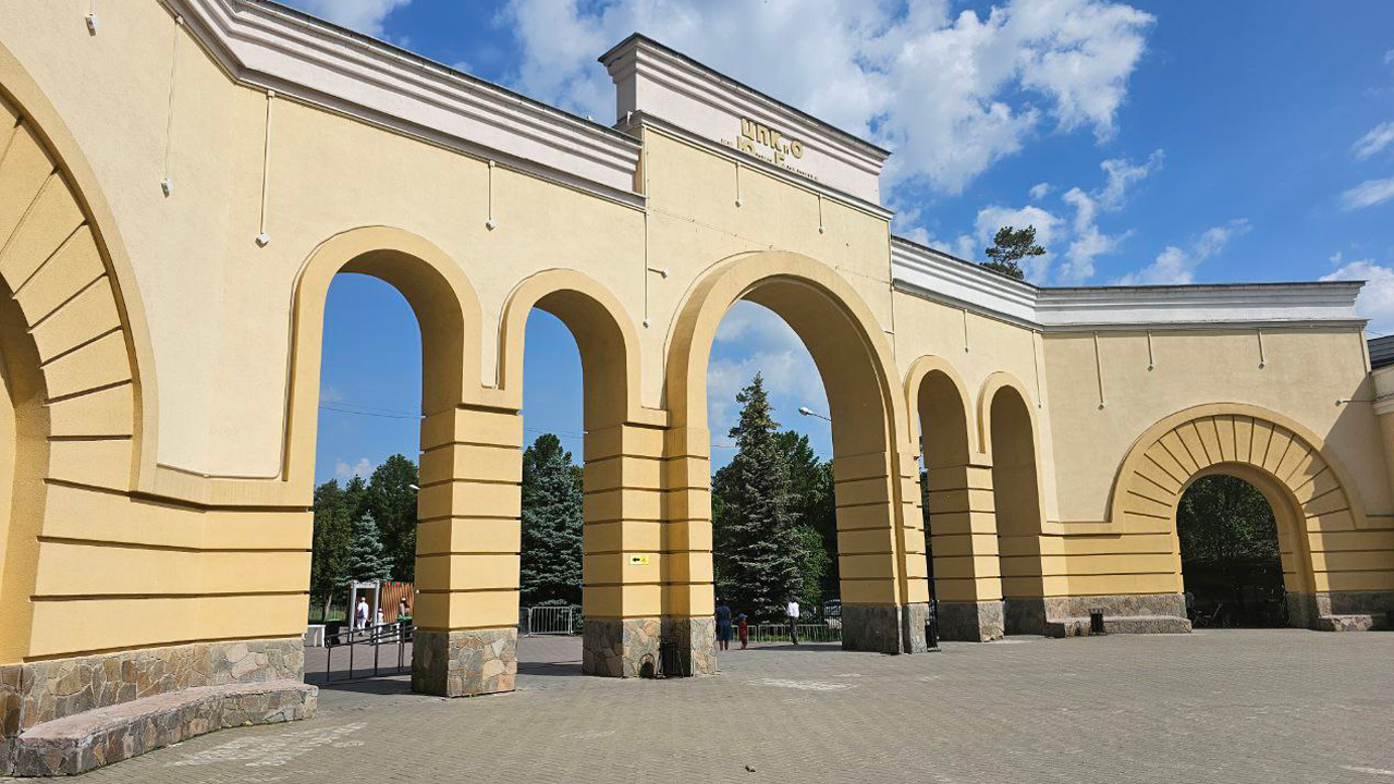 В центре Челябинска ограничат движение в день "Атомного выпускного" В центре Челябинска ограничат движение в день "Атомного выпускного"