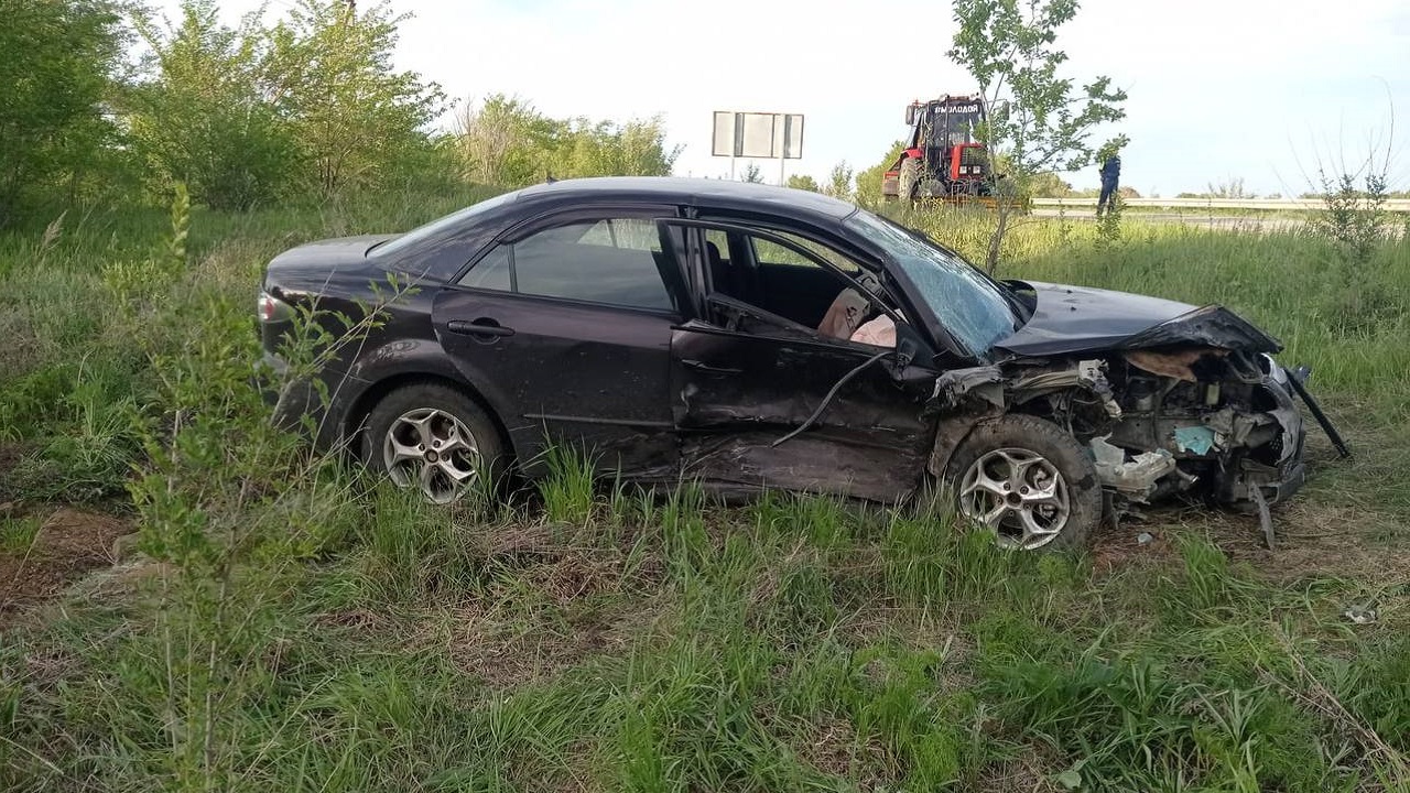 Пассажир погиб в лобовом ДТП в Челябинской области Пассажир погиб в лобовом ДТП в Челябинской области