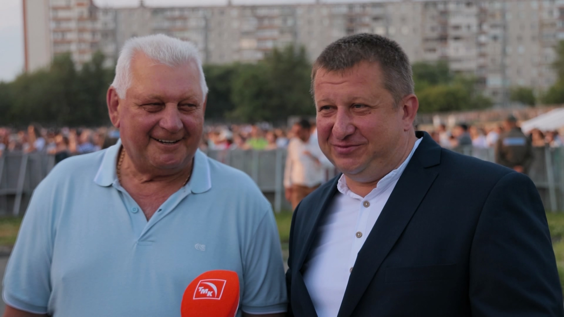 В Челябинске наградили династию металлургов с общим стажем работы 340 лет В Челябинске наградили династию металлургов с общим стажем работы 340 лет