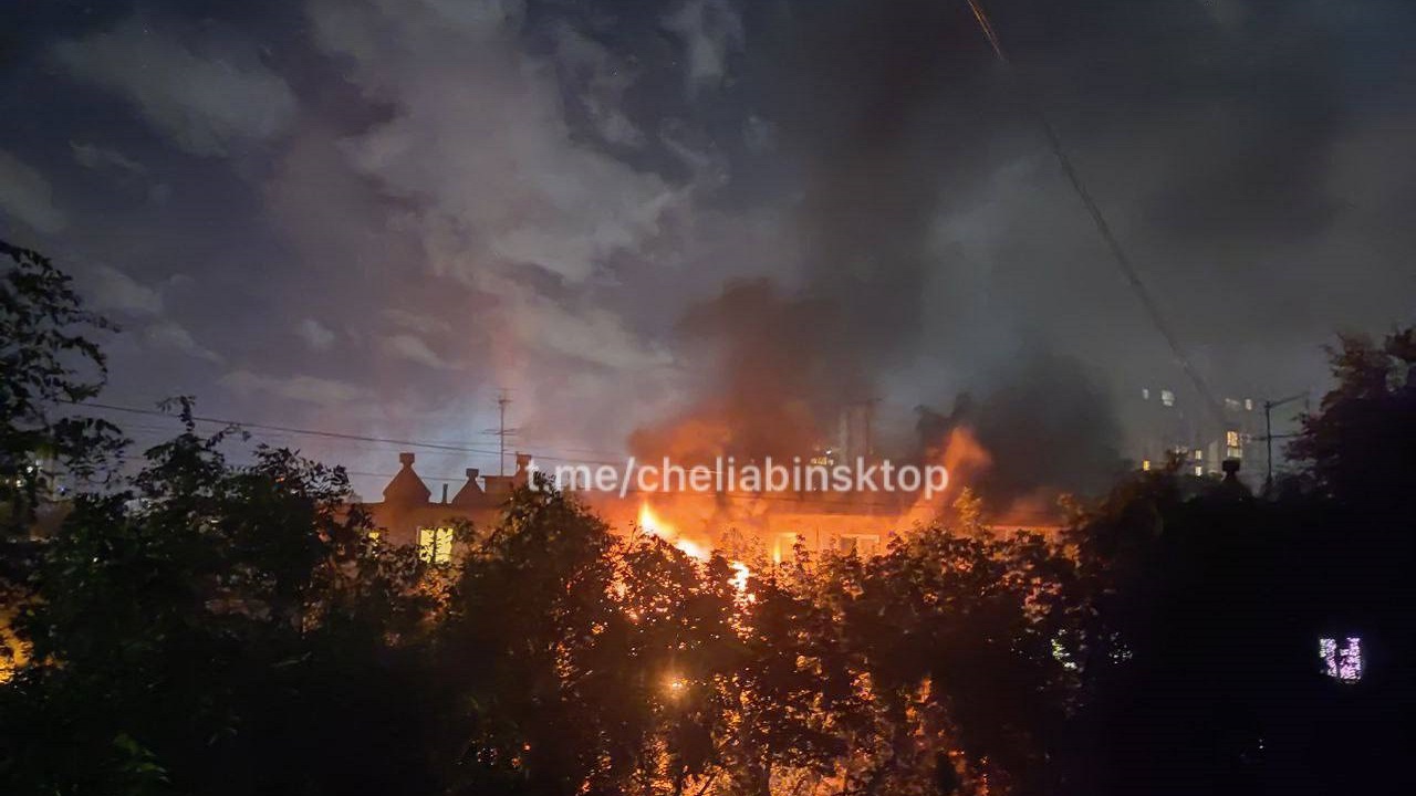 Две женщины пострадали во время пожара в Челябинске Две женщины пострадали во время пожара в Челябинске