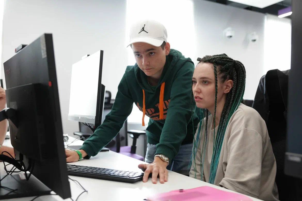 Современную школу для IT-специалистов открыли в Челябинске Современную школу для IT-специалистов открыли в Челябинске