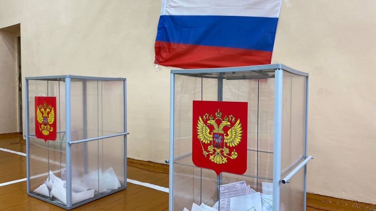 Голосование завершено: в Челябинской области закрылись избирательные участки Голосование завершено: в Челябинской области закрылись избирательные участки