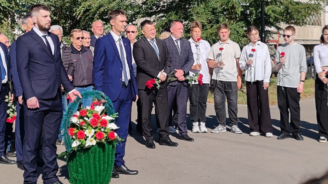 Память легендарного директора ММК почтили в Магнитогорске Память легендарного директора ММК почтили в Магнитогорске
