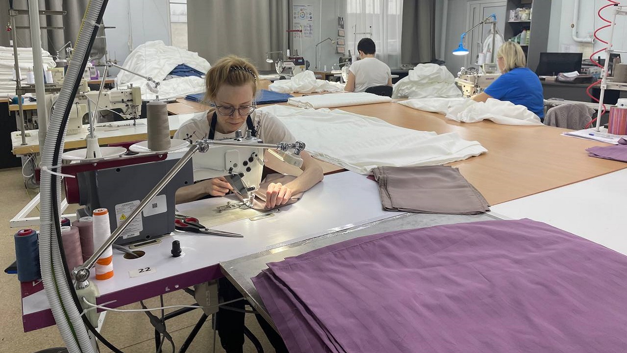 В Челябинске нейросеть научили распознавать брак ткани В Челябинске нейросеть научили распознавать брак ткани