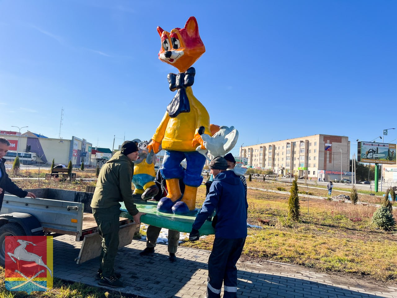 Скульптуры Чебурашки, крокодила Гены и кота Леопольда установили в Южноуральске Скульптуры Чебурашки, крокодила Гены и кота Леопольда установили в Южноуральске