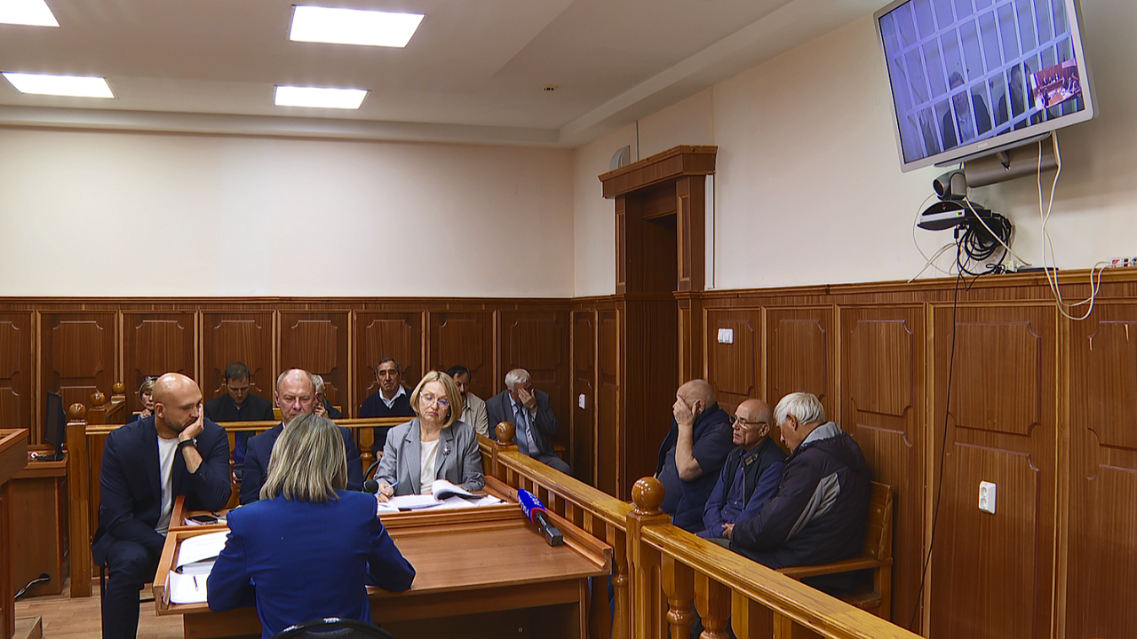 Суд начал рассматривать апелляцию по делу экс-главы челябинского отделения ПФР Суд начал рассматривать апелляцию по делу экс-главы челябинского отделения ПФР