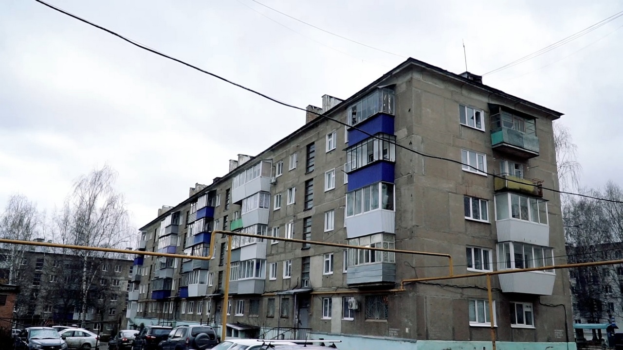 В Челябинской области осудили сотрудницу УК за упавший на прохожую лед