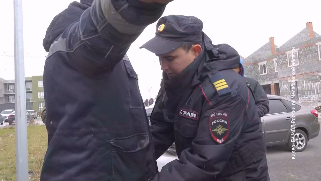Из Челябинской области выдворят 15 мигрантов, пойманных на границе с Казахстаном Из Челябинской области выдворят 15 мигрантов, пойманных на границе с Казахстаном