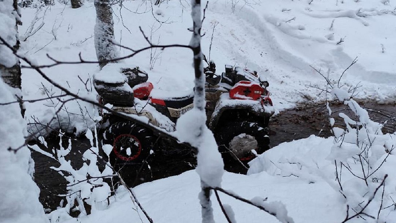 Туристы из Башкирии застряли на болотах в Челябинской области Туристы из Башкирии застряли на болотах в Челябинской области