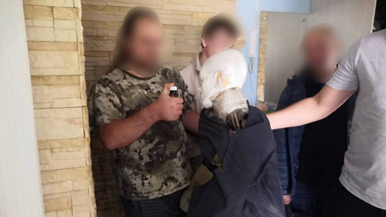 Приговор за убийство беременной на глазах ее дочери вынесли в Челябинске Приговор за убийство беременной на глазах ее дочери вынесли в Челябинске
