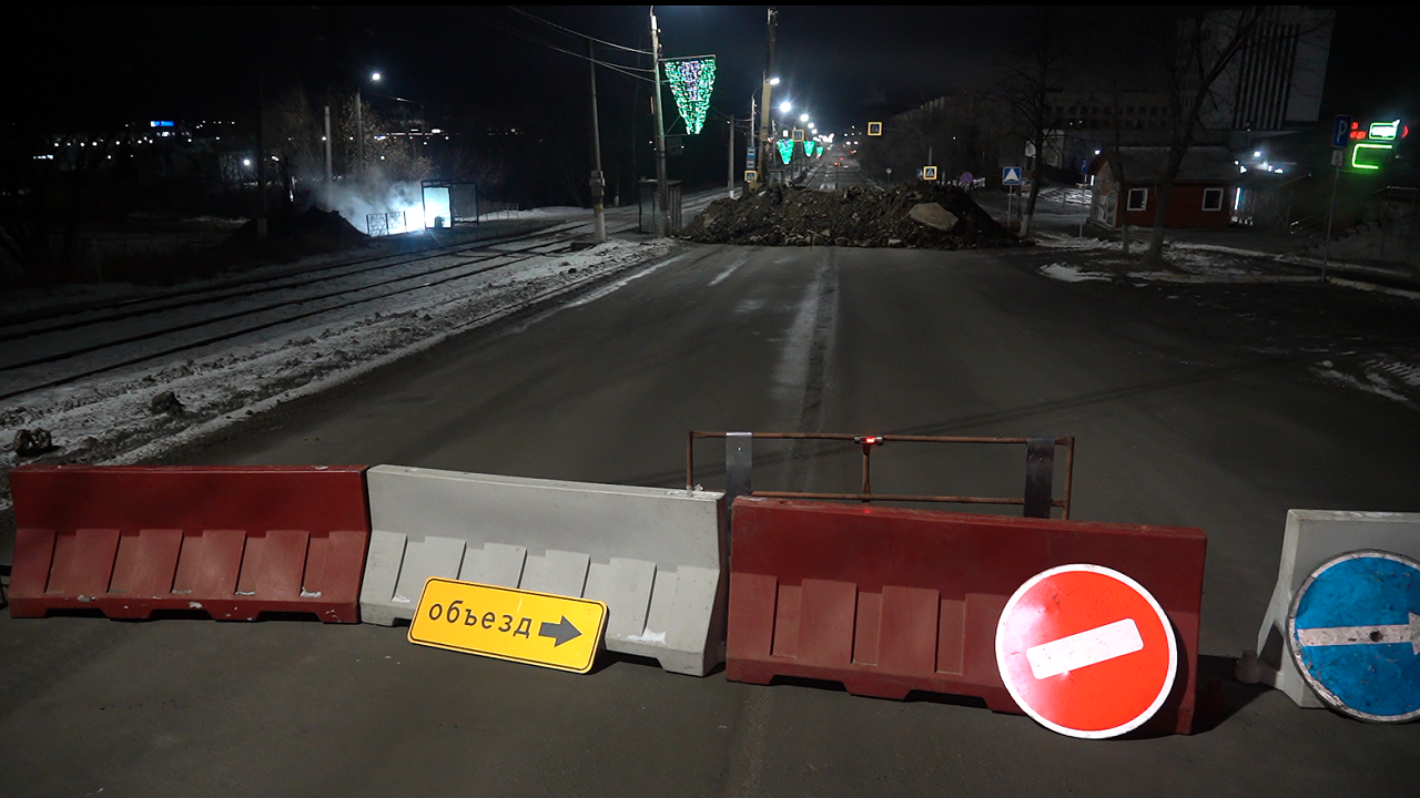 Последствия крупной коммунальной аварии устранили в Златоусте Последствия крупной коммунальной аварии устранили в Златоусте
